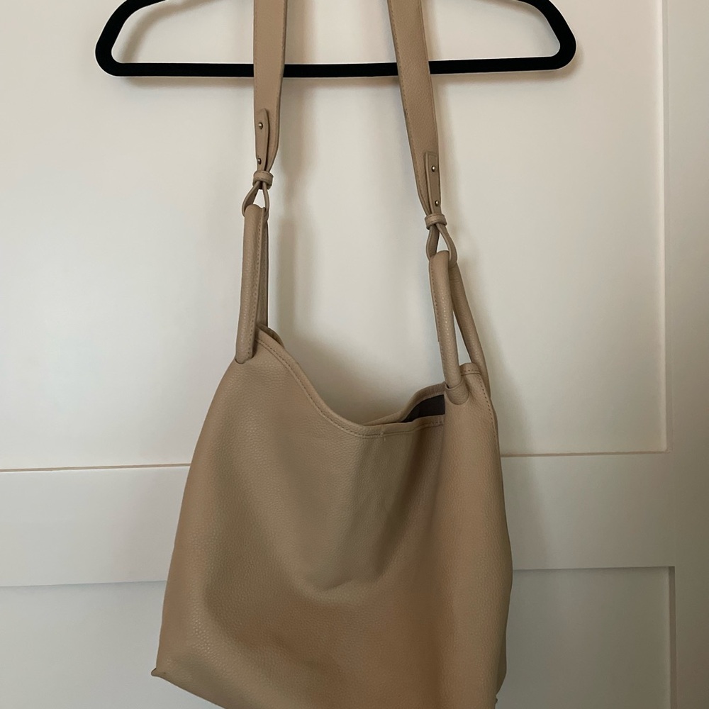 Anthropologie Neutral Faux Leather Pebble Bag + Matching Pouch